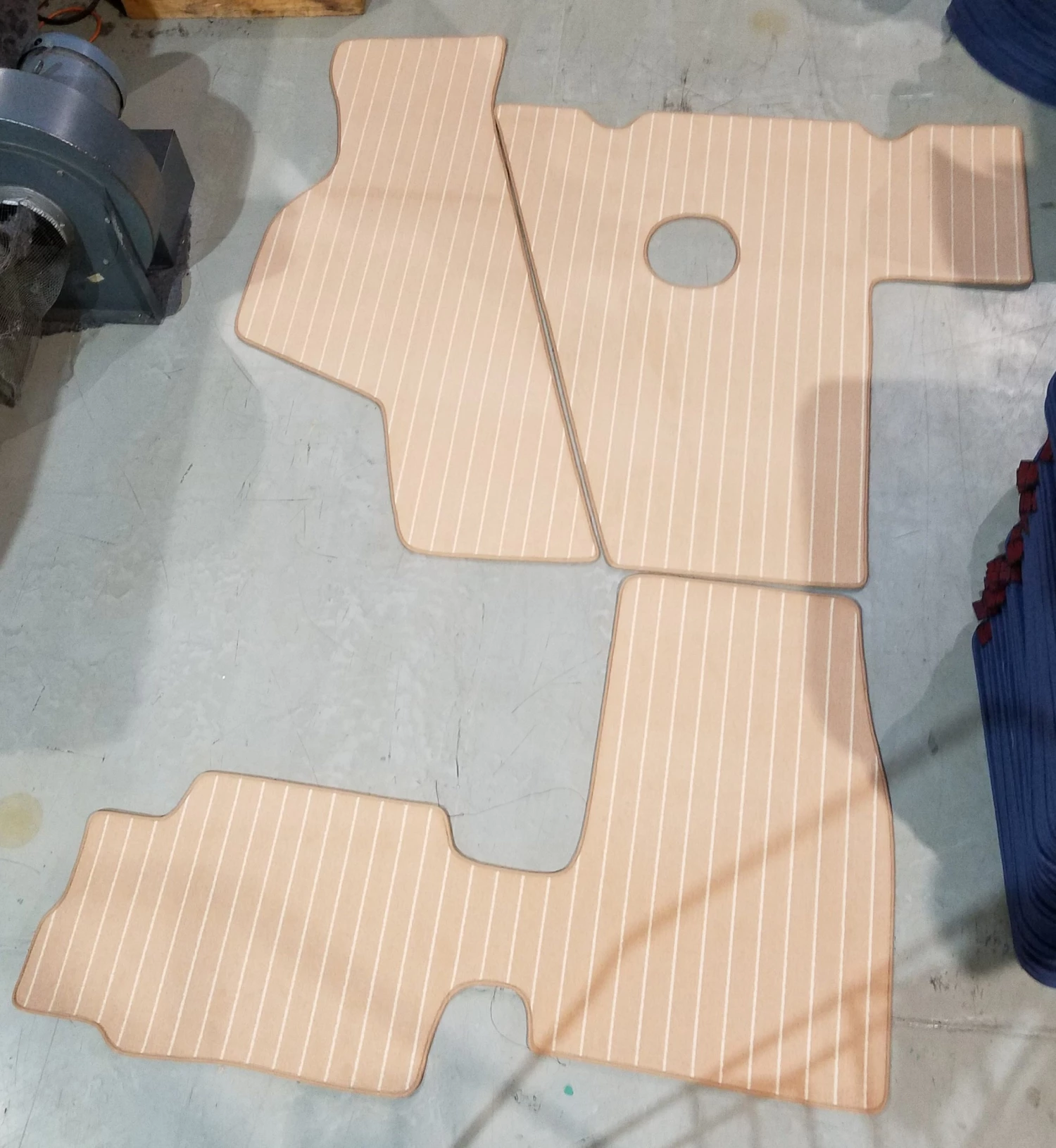 Matworks LTD 2003 Doral 280 SE Snap In Boat Carpet 3 Matworks LTD 2003 Doral 280 SE Snap In Boat Carpet