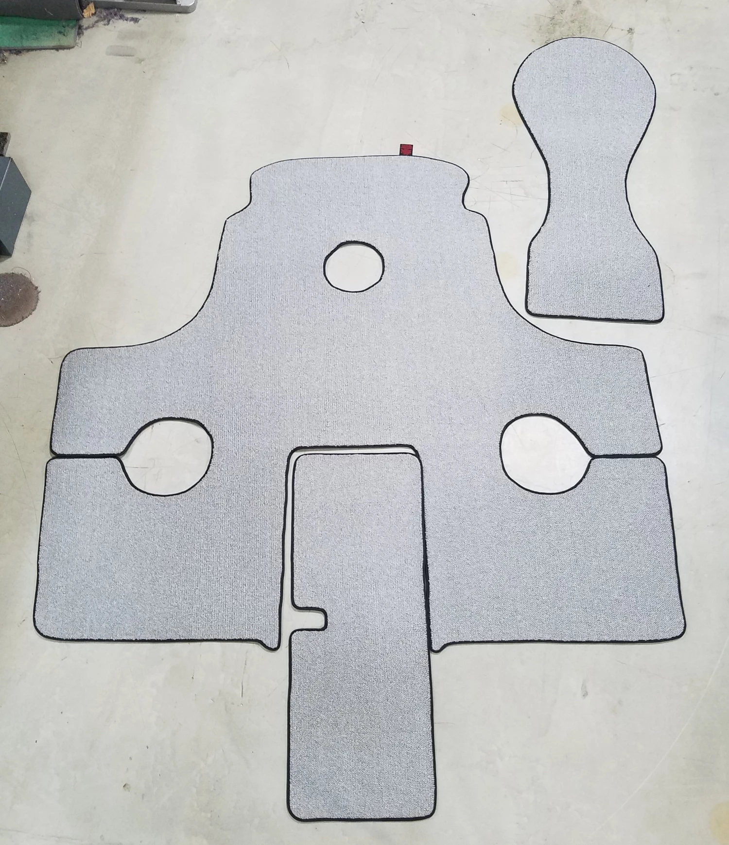 Matworks LTD 2003-2005 Ebbtide 2200 Mystique Snap In Boat Carpet 3 Matworks LTD 2003-2005 Ebbtide 2200 Mystique Snap In Boat Carpet