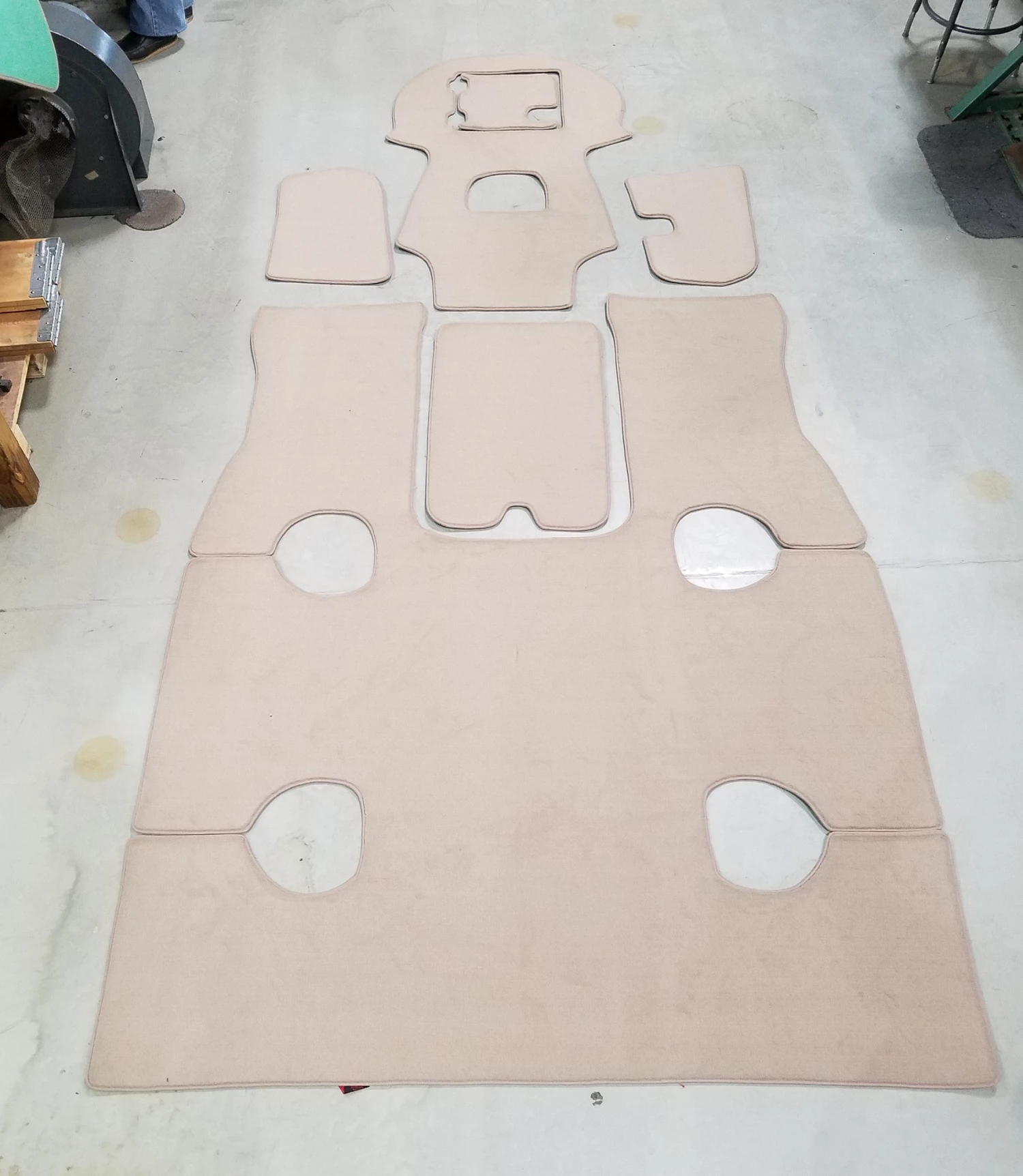 Matworks LTD 2004 Glastron SX 170 Snap In Boat Carpet 1 Matworks LTD 2004 Glastron SX 170 Snap In Boat Carpet