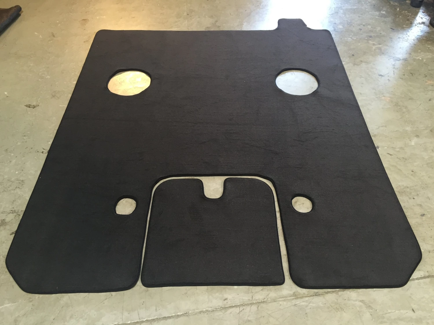 Matworks LTD 2009 Lund 208 GL PRO V Snap In Boat Carpet 1 Matworks LTD 2009 Lund 208 GL PRO V Snap In Boat Carpet