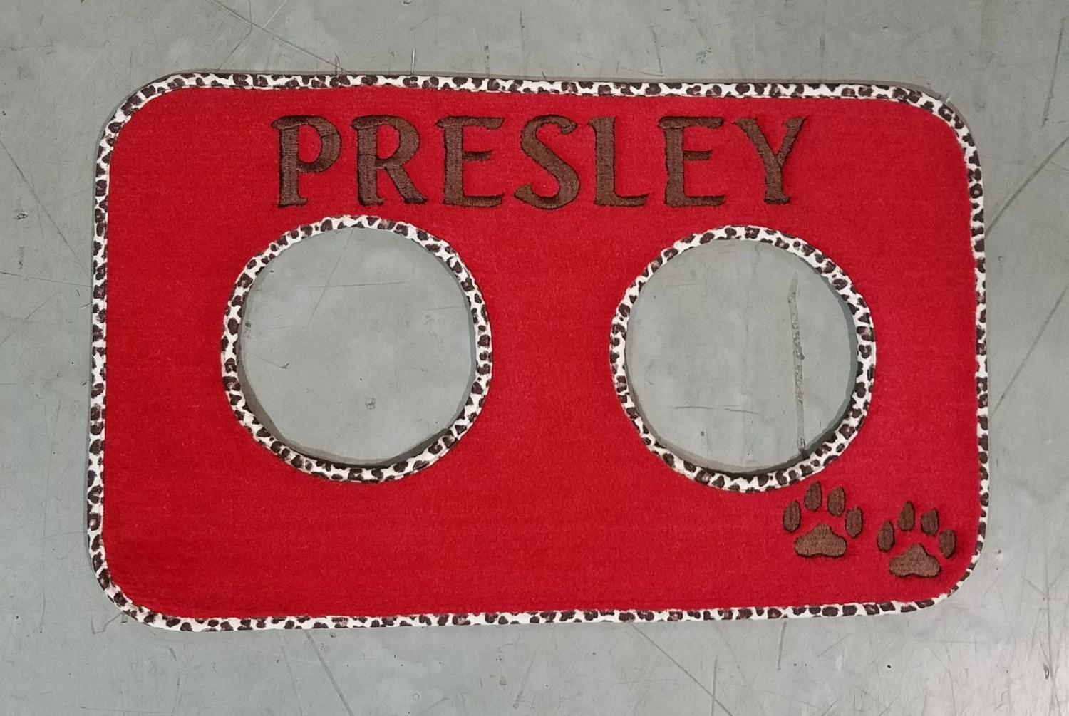 Matworks LTD Pet Dining Mats Personalized Pet Diner Mat Stainless Steel Bowl Set 20 Matworks LTD Pet Dining Mats Personalized Pet Diner Mat Stainless Steel Bowl Set